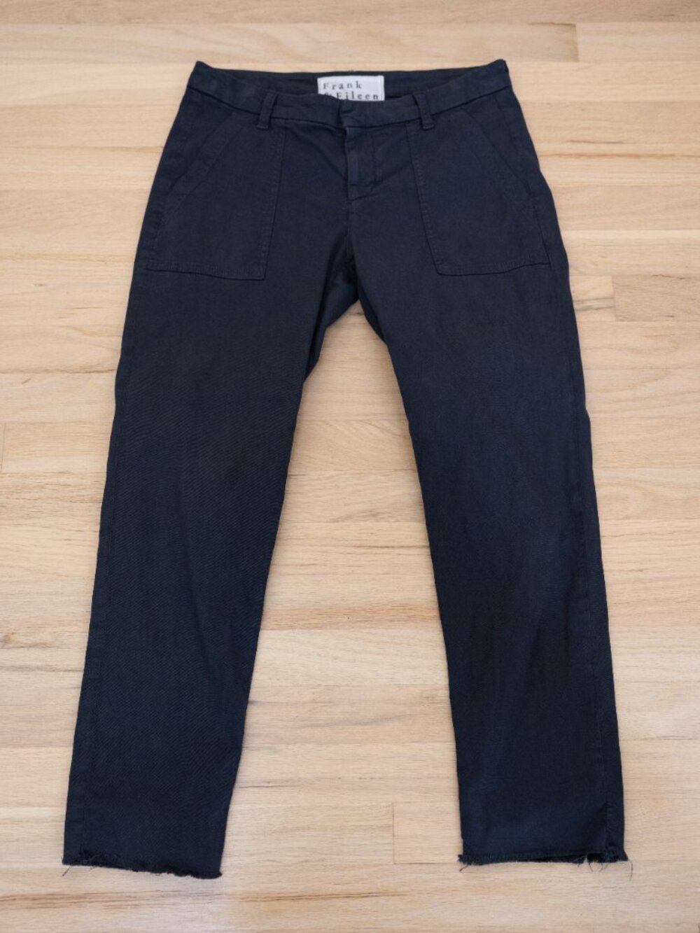 Frank & Eileen Blackrock Italian Peached Twill in Washed Black, size 4 - Picture 4 of 12